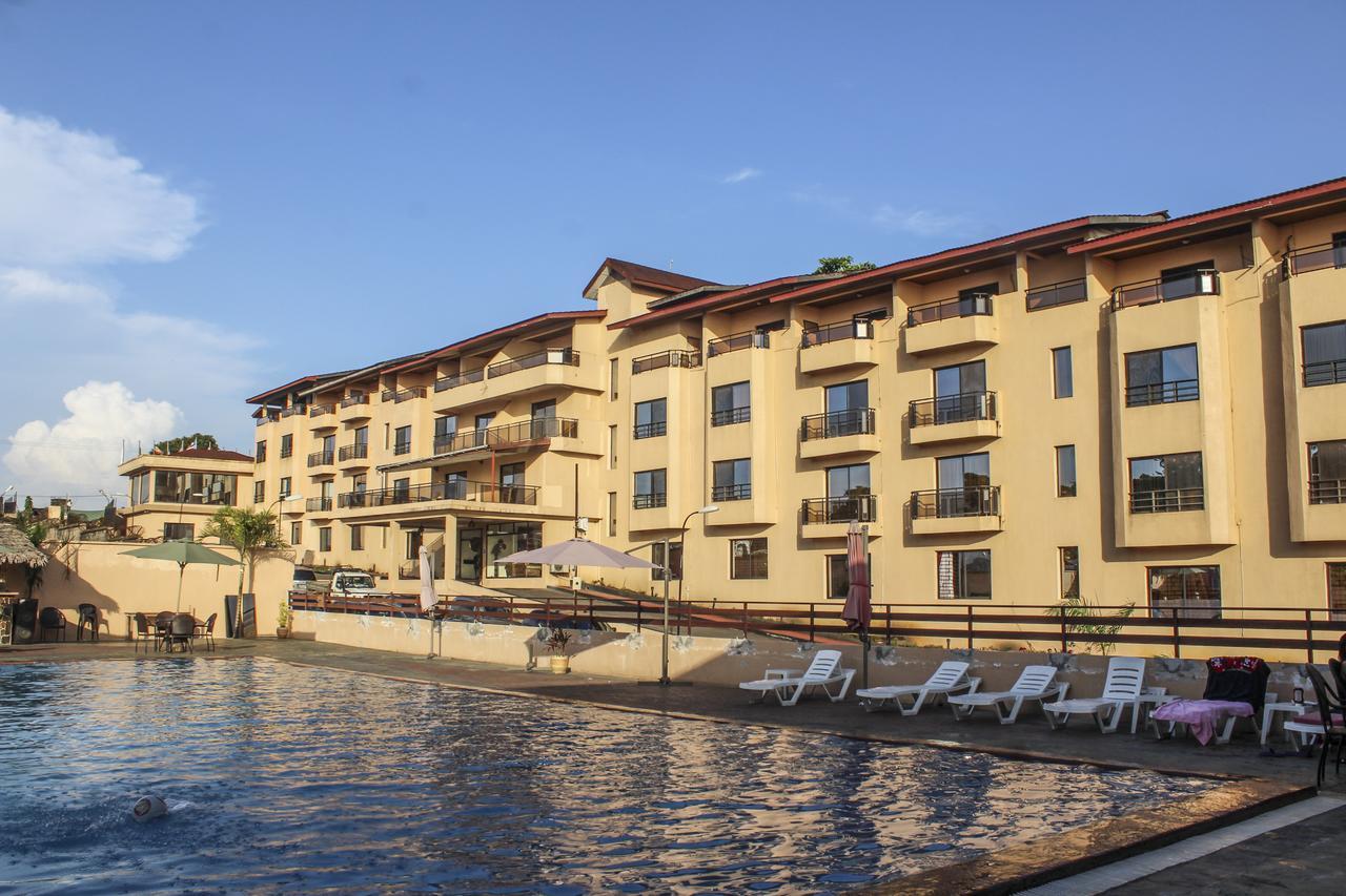 Palm Spring Resort Monróvia Exterior foto